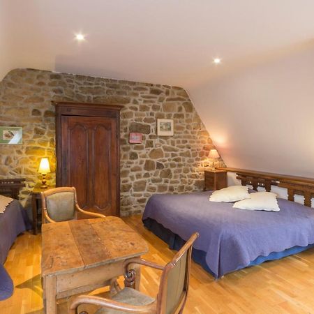Les Chaumieres De Kerimel Bed & Breakfast Ploemel Eksteriør bilde
