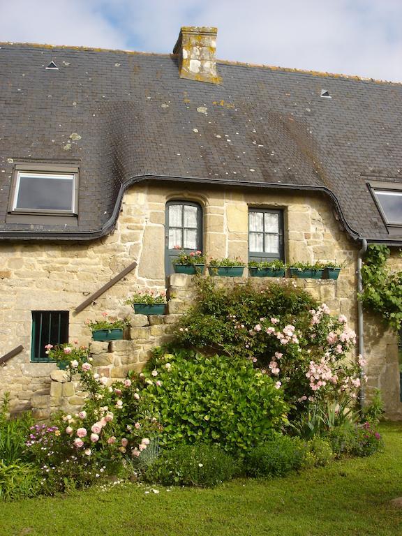 Les Chaumieres De Kerimel Bed & Breakfast Ploemel Eksteriør bilde