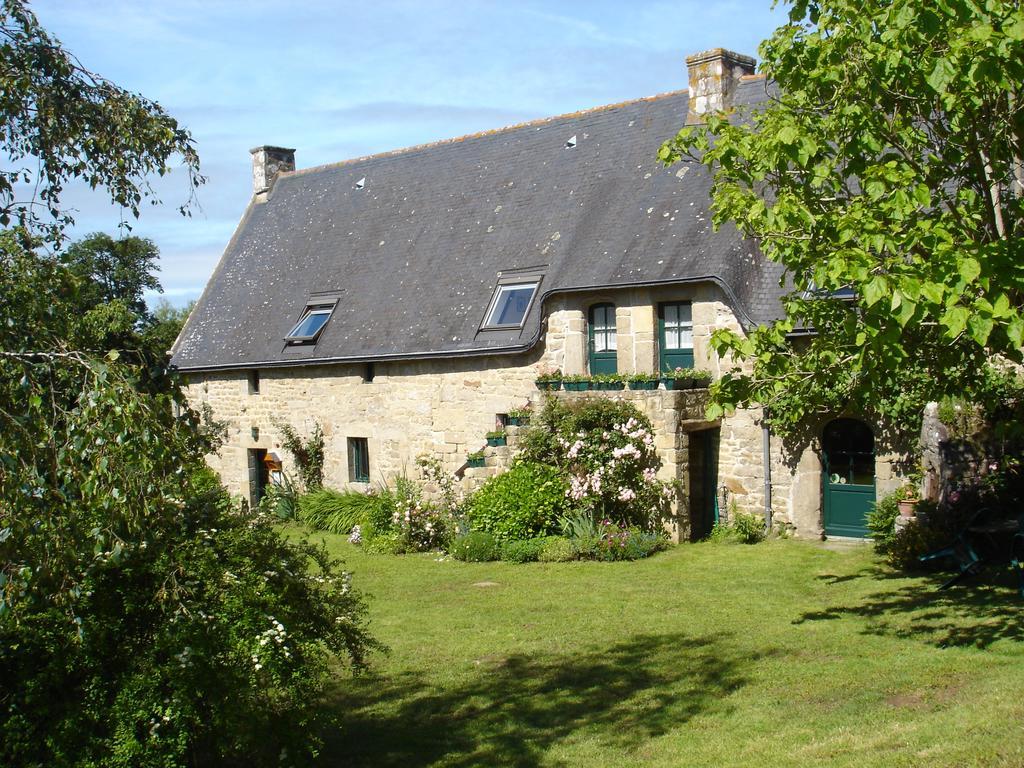 Les Chaumieres De Kerimel Bed & Breakfast Ploemel Eksteriør bilde